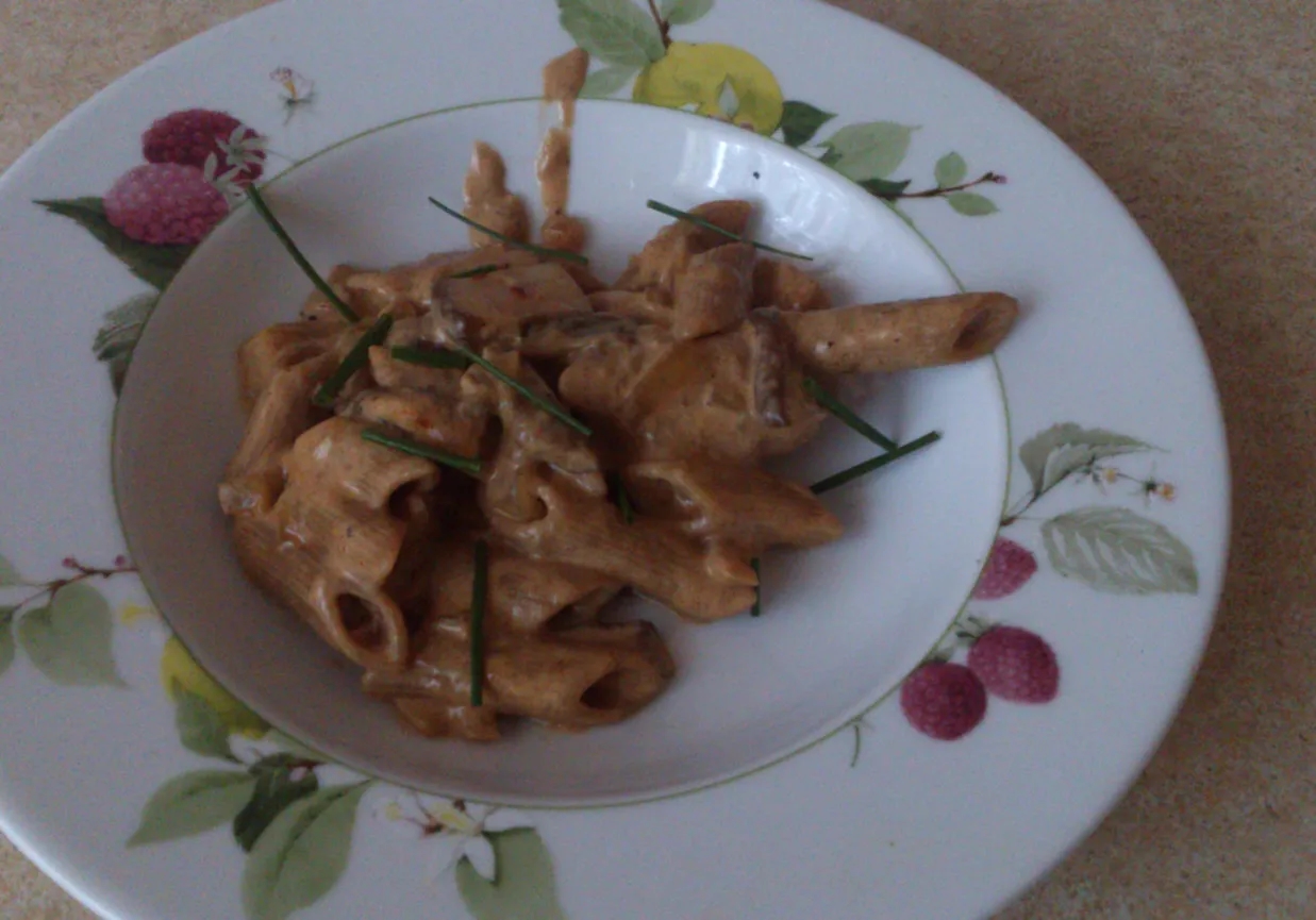 Penne z borowikami - idealny przepis na pyszne danie z makaronem Penne z borowikami - idealny przepis na pyszne danie z makaronem